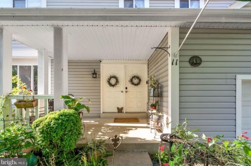 11 Orion Club Dr, Ashton, MD 20861-9796