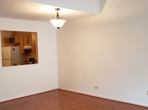 1617 Augusta Dr, Naperville IL  60563-9168 exterior
