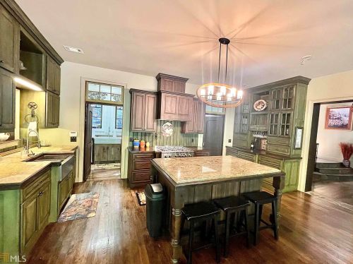 289 Wedowee Ct, Ellijay, GA 30540-1256