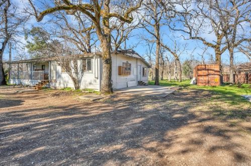 21139 Santa Clara Rd, Middletown, CA 95461-9750