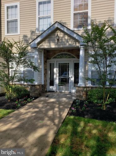 20 Kyle Way, Trenton NJ  08628-2516 exterior