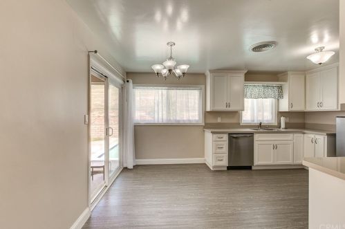 11149 Arlington Ave, Riverside CA  92505-2148 exterior