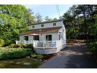 3 Wildflower Dr, Westerly, RI 02891-3806