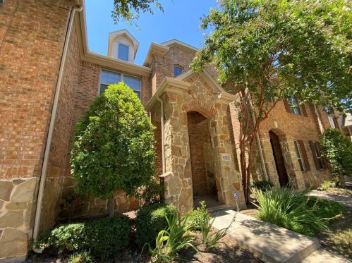 8703 Naomi St, Plano TX  75024-7812 exterior