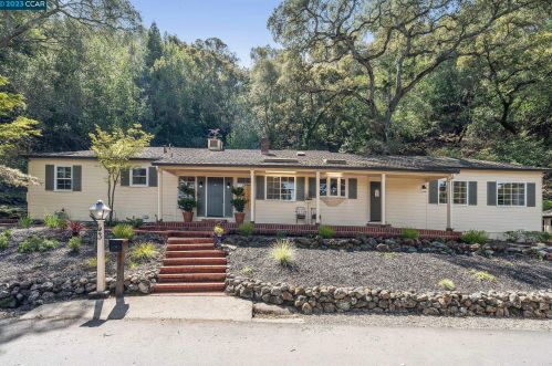 53 Oak Dr, Orinda, CA 94563-3911