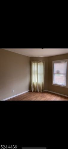 125 23rd St, Paterson, NJ 07514-2136