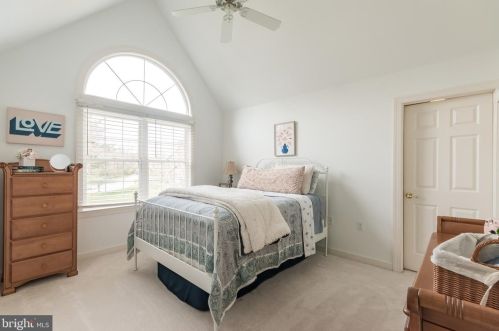 168 Meadow Ridge Dr, Shepherdstown WV  25443-4037 exterior