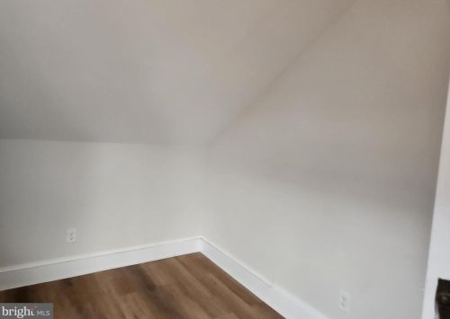 262 Logan Ave, Trenton NJ  08629-1509 exterior