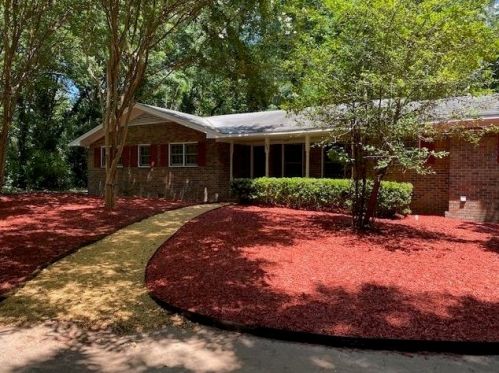 4898 Highway 155, Stockbridge GA  30281-2324 exterior