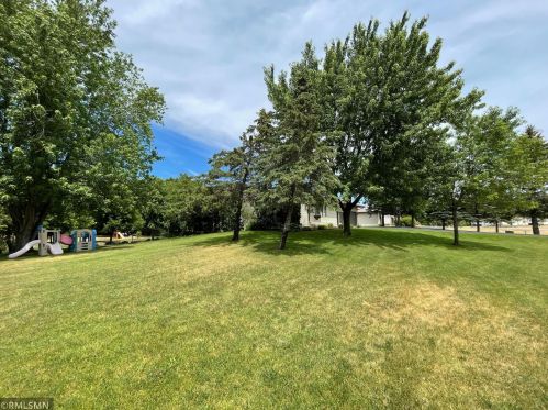 6466 Fallow Rd, Saint Cloud, MN 56301-9221