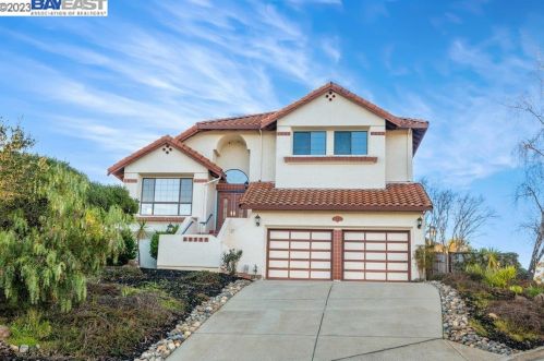 25735 Cannistraci Ln, Hayward, CA 94541-5747