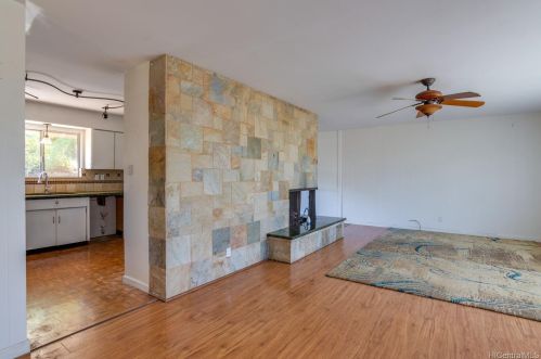 1875 Lower Kula Rd, Kula, HI 96790-8757