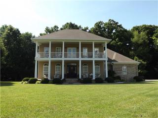 485 Mitchell Ln, Manchester, TN 37355-7846