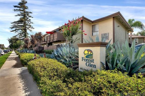 615 Fredricks Ave, Oceanside, CA 92058-1653