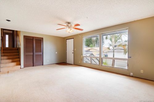 94160 Puanane Loop, Mililani, HI 96789-1723