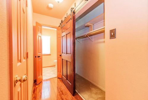 901 Melissa Ln, Garland TX  75040-4767 exterior