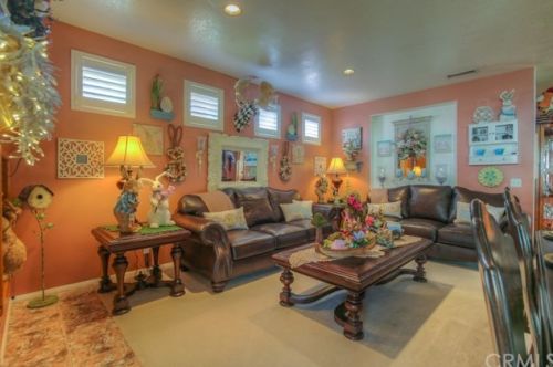 16122 Ponderosa Ln, Riverside CA  92504-6155 exterior