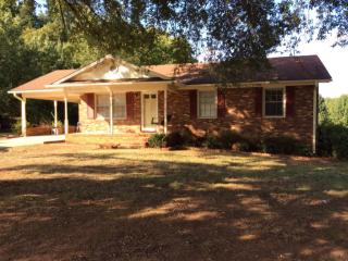 255 Pilotview Loop, Ellisboro, NC 27025-8157