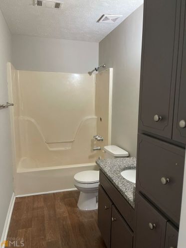 75 Grove Creek Dr, Locust Grove GA  30248-3916 exterior