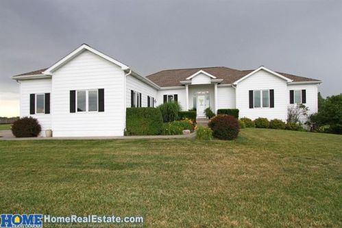 25960 Iron Horse Ct, Firth, NE 68358-6067