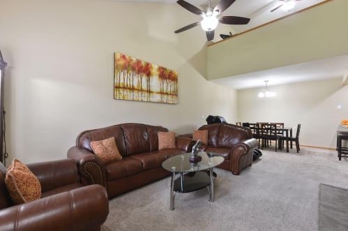2343 Affirmed Dr, Prior Lake, MN 55379-3930