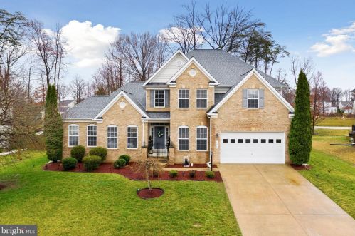 13065 Quade Ln, Woodbridge, VA 22193-4942