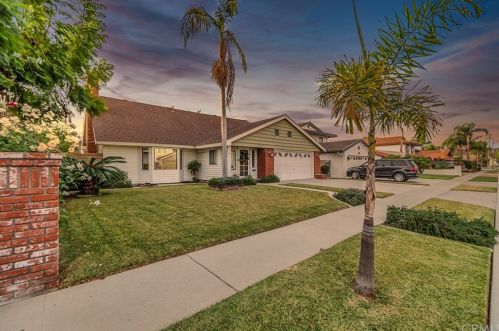 1261 Lakeview Ave, La Habra, CA 90631-7464