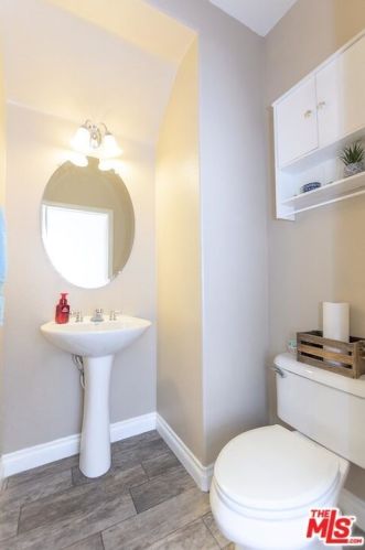 44034 Marbella St, Lancaster CA 93536-6856 exterior