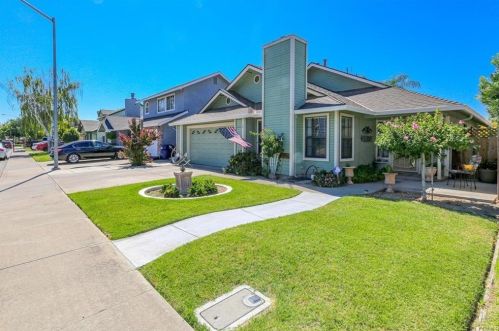 940 Grandview Cir, Turlock, CA 95382-2659