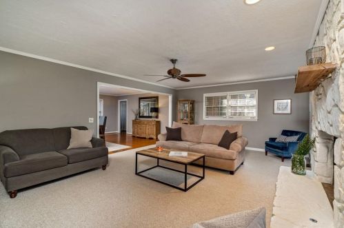 3862 Ensign Dr, Atlanta GA  30341-1836 exterior