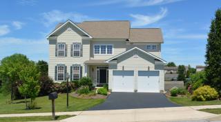 1604 Fountain Rock Dr, York, PA 17315-2820