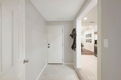 6458 Lindell Ave, Fort Worth TX  76116-4318 exterior