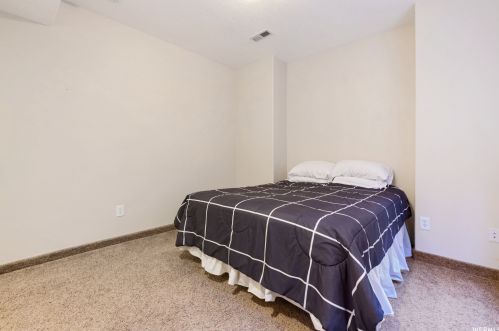 638 75, Lindon UT 84042-1336 exterior