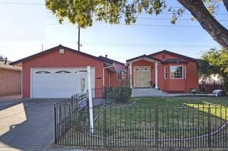 499 Heath St, Milpitas, CA 95035-4119