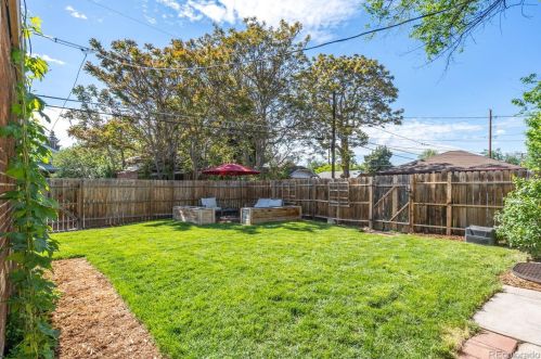 2877 Eudora St, Denver CO  80207-3056 exterior