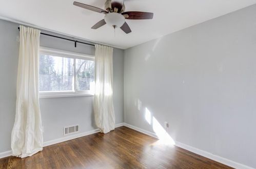 2192 Dering Cir, Atlanta GA  30345-1616 exterior