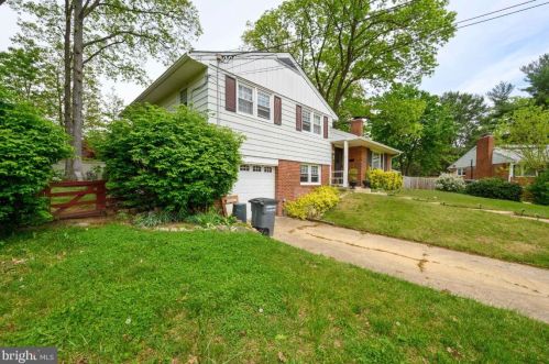 6730 Front Royal Rd, Springfield, VA 22151-3830