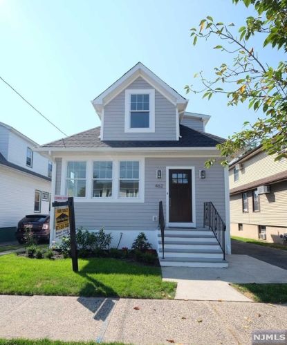 462 Van Bussum Ave, Outwater, NJ 07026-2060