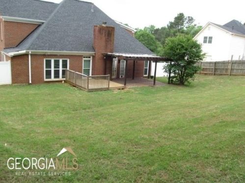 2712 Whitecrest Cir, Conyers GA  30013-2482 exterior