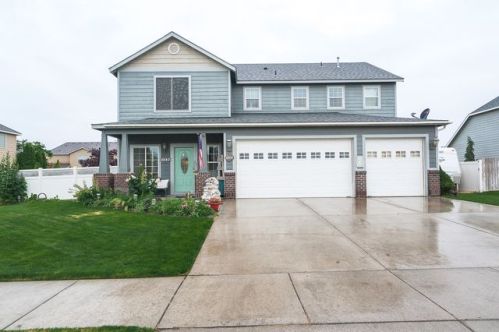 4908 Monrovia Ln, Pasco, WA 99301-8190