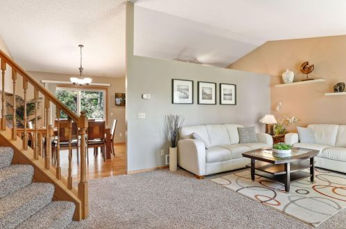 9138 Duckwood Trl, Saint Paul MN  55125-8860 exterior