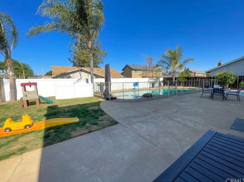 11175 Wayfield Rd, Riverside, CA 92505-3590