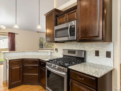 2211 Crestwood Ln, Pueblo CO  81008-2851 exterior