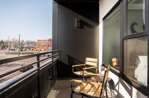 2880 Zuni St, Denver CO  80211-4319 exterior