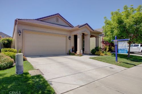 2521 Sea Lion Way, Turlock, CA 95380-8440