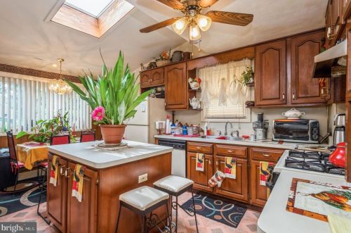 89 Taylor Ave, Trenton NJ  08610-3001 exterior