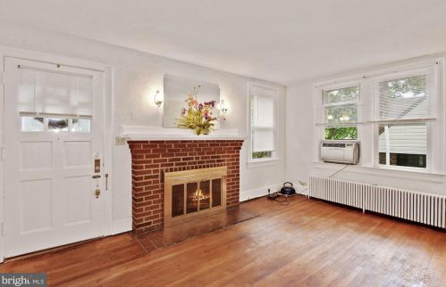 7409 Holly Ave, Silver Spring, MD 20912-4219