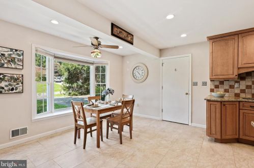 15013 Timberlake Dr, Silver Spring MD 20905-4360 exterior