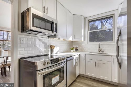 405 Lexington Dr, Silver Spring MD 20901-2643 exterior