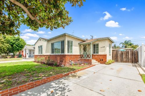 5109 125th St, Hawthorne, CA 90250-4104